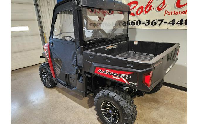 2017 Polaris Industries Ranger XP 1000 EPS Sunset Red, Cab