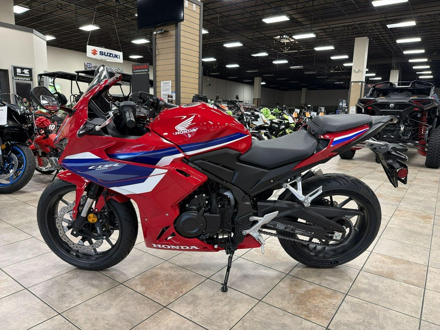 2025 Honda CBR500R ABS