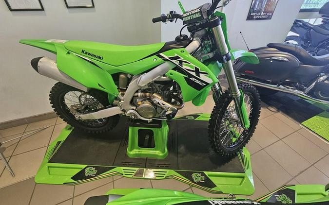 FIRST LOOK! 2024 KAWASAKI KX250, KX112, KX85 & KX65 MODELS