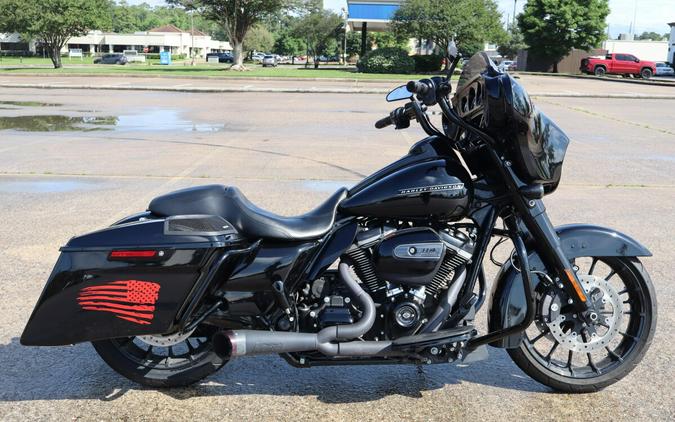 2019 Harley-Davidson Street Glide Special