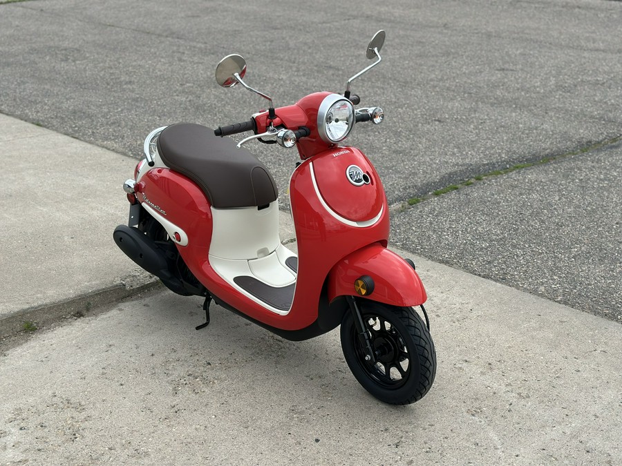 2025 Honda Metropolitan Base