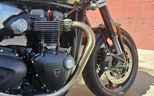 2026 Triumph Speed Twin 1200 Crystal WhiteSapphire Black