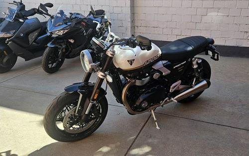 2026 Triumph Speed Twin 1200 Crystal WhiteSapphire Black