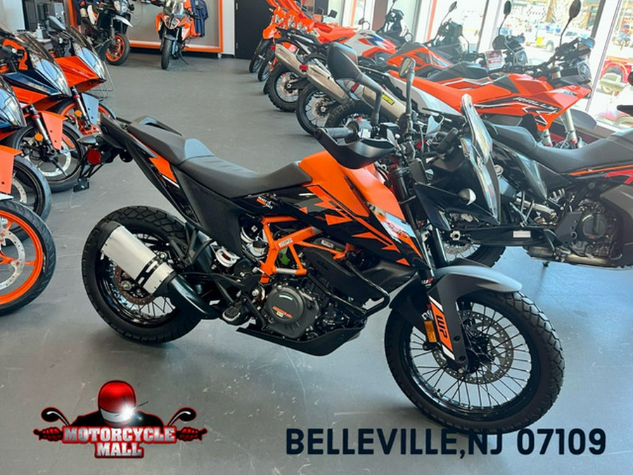 2024 KTM Adventure 390