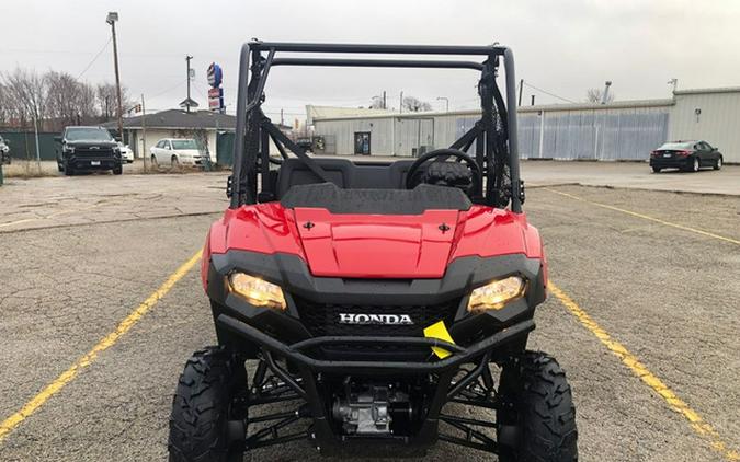 2026 Honda Pioneer 700 Deluxe
