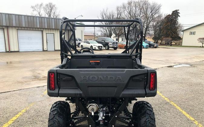 2026 Honda Pioneer 700 Deluxe