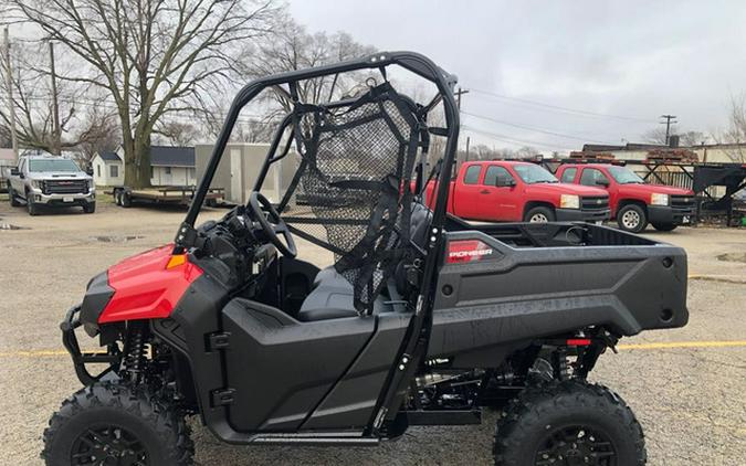 2026 Honda Pioneer 700 Deluxe