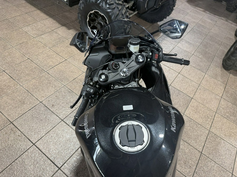 2026 Kawasaki NINJA ZX-6R ABS