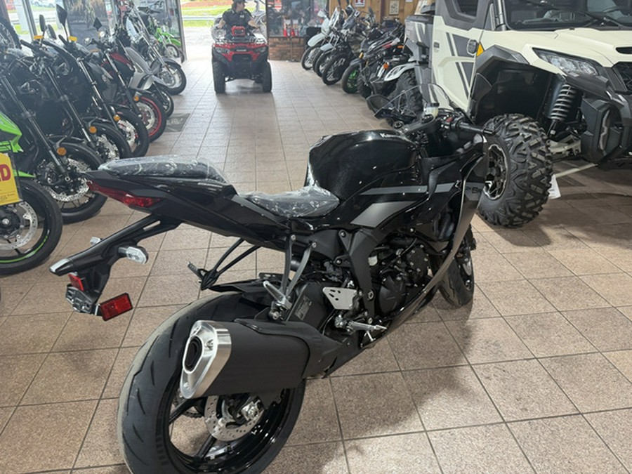 2026 Kawasaki NINJA ZX-6R ABS