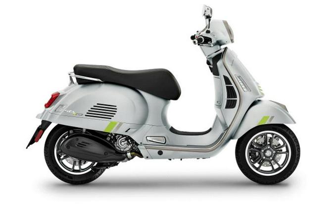 2023 Vespa GTS Super 300 Tech