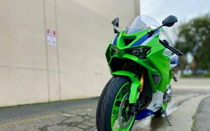 2024 Kawasaki Ninja® ZX™-6R 40th Anniversary Edition ABS