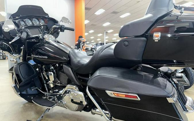 2015 Harley-Davidson® FLHTK - Ultra Limited