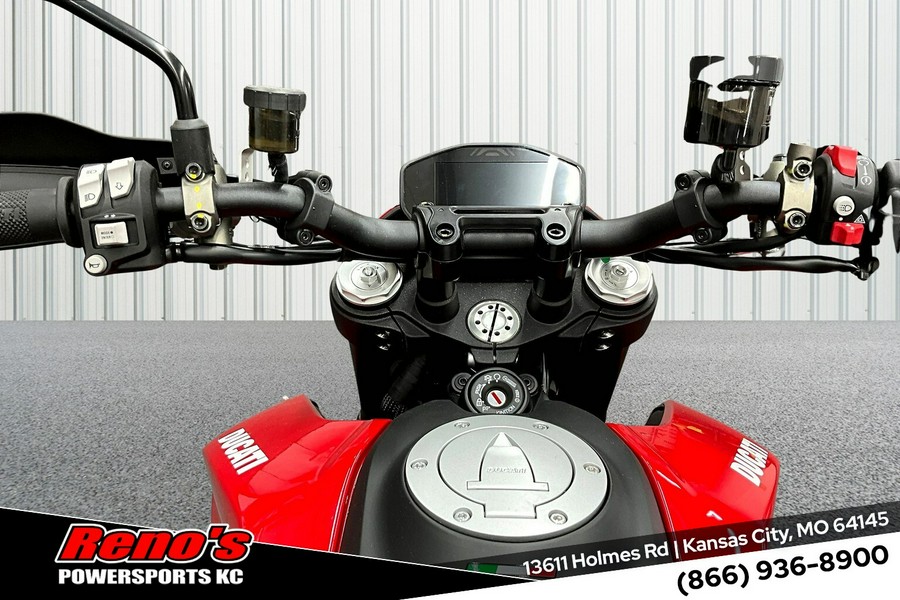 2024 Ducati Hypermotard 950