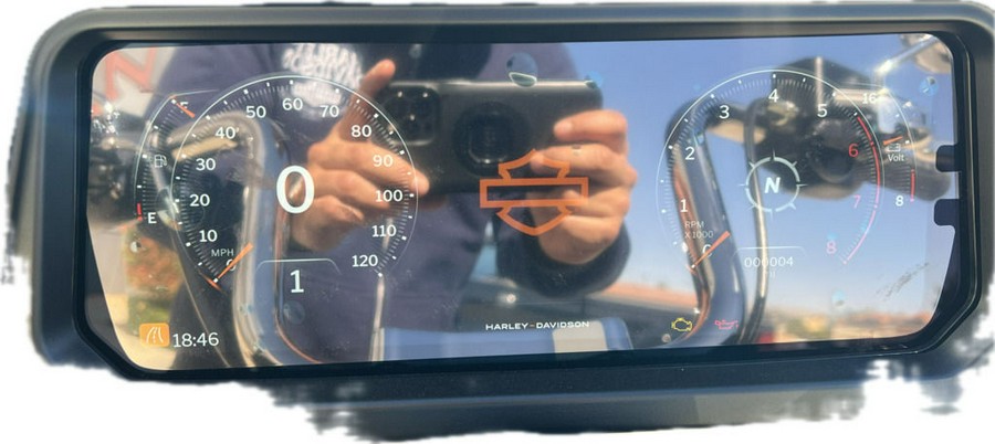 2025 Harley-Davidson® FLTRX - Road Glide®