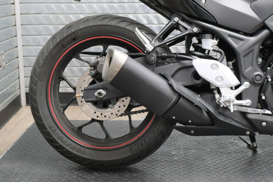 2015 YAMAHA YZFR3
