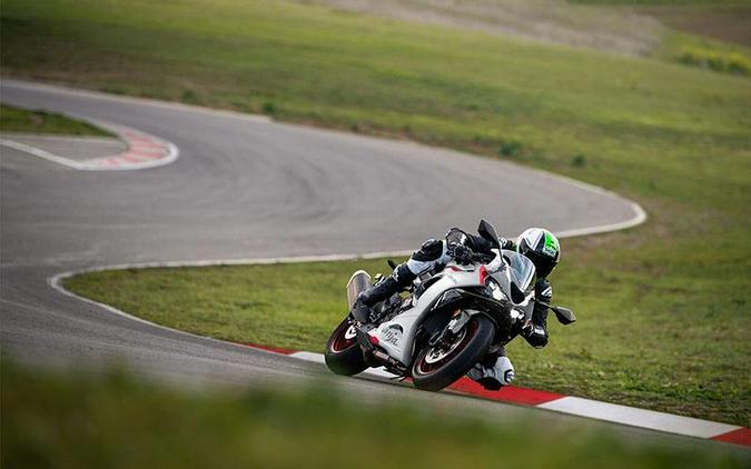 2025 Kawasaki Ninja ZX-6R ABS