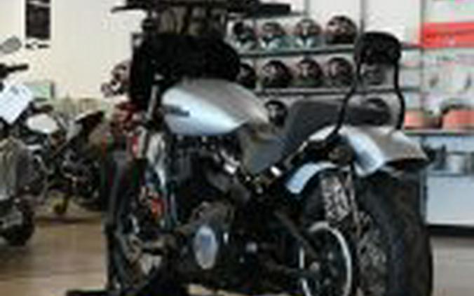 2020 Harley Davidson Softail Street Bob