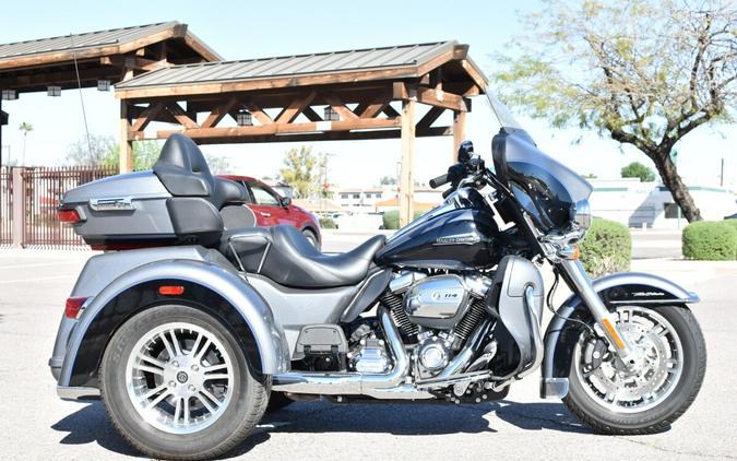 Tri Glide® Ultra  Motown Harley-Davidson®