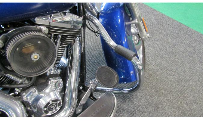 2017 Harley-Davidson® Heritage Softail Classic