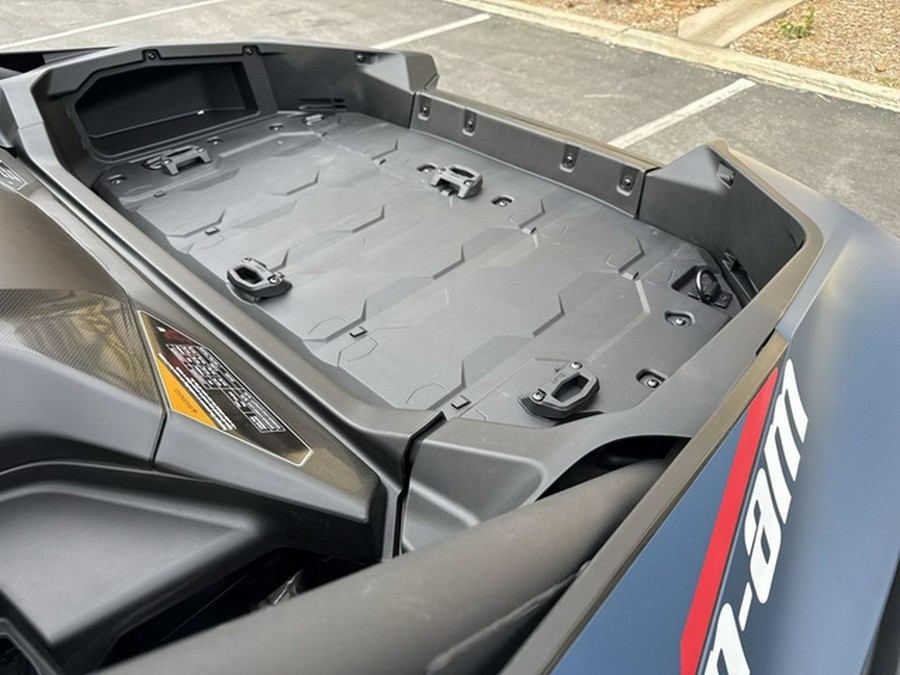 2026 Can-Am Maverick R X RS With Smart-Shox Dusty Navy