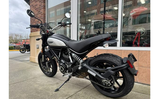 2023 Ducati Scrambler Icon