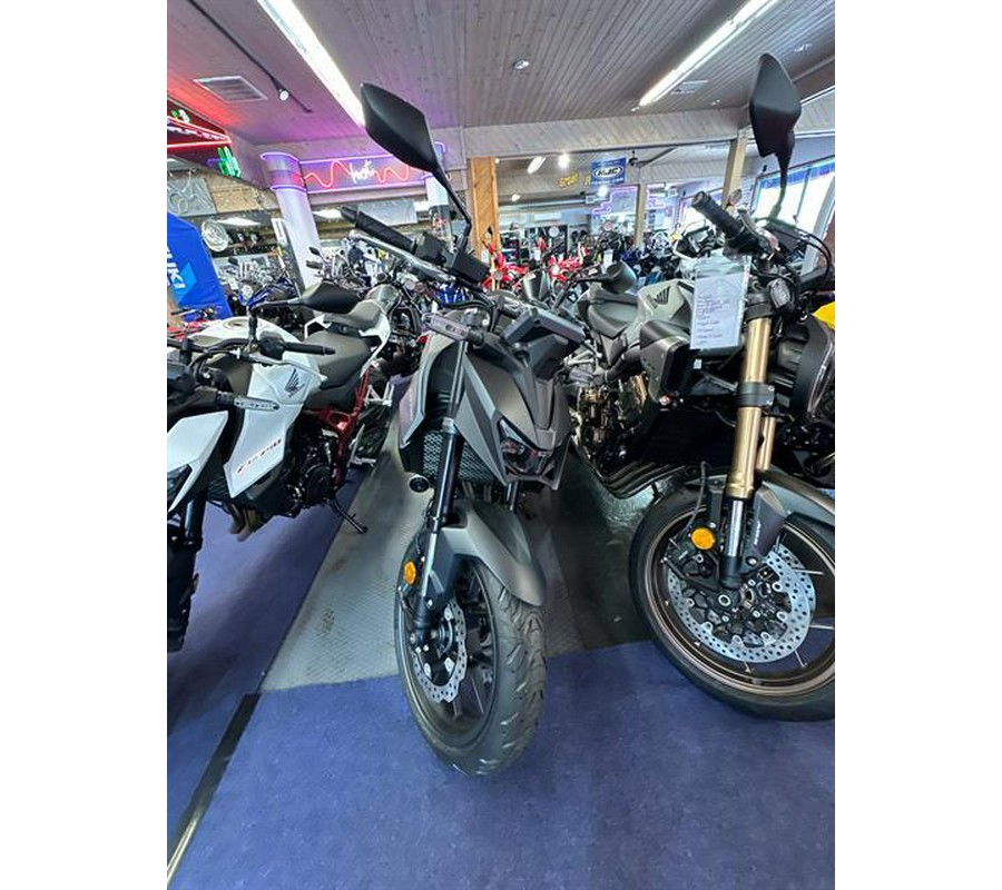 2025 Honda CB750 Hornet