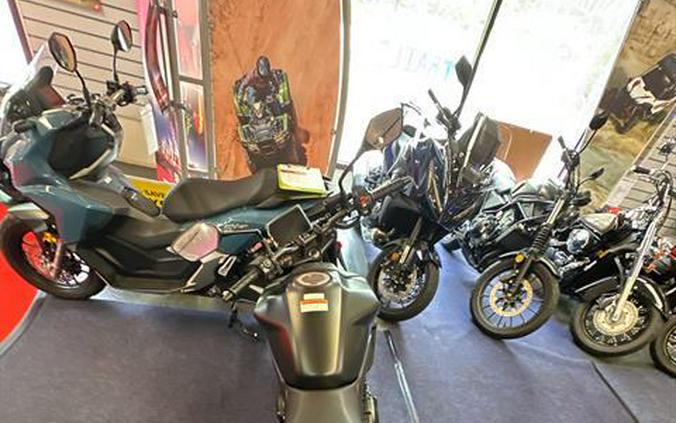 2025 Honda CB750 Hornet