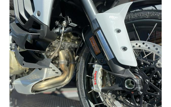 2024 Ducati Multistrada V4 S Travel & Radar-Spoked Wheels