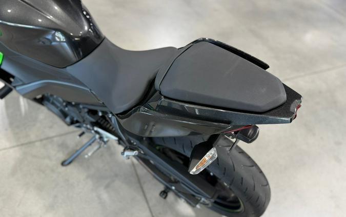 2023 Kawasaki Ninja 400