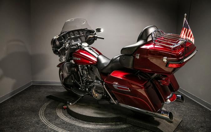 2016 Electra Glide® Ultra Classic™ (FLHTCU)