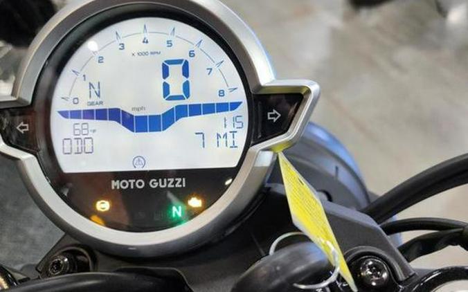 2023 Moto Guzzi V7 Special Edition