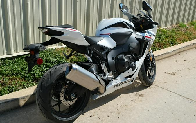 2026 HONDA CBR1000RR ABS