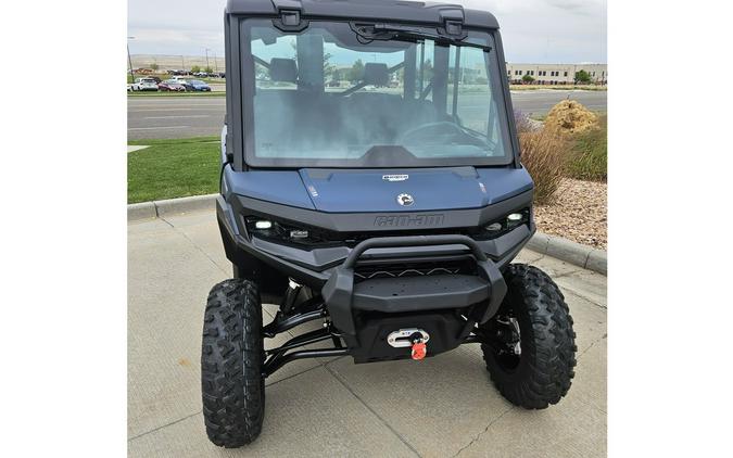 2026 Can-Am Defender MAX XT CAB HD11
