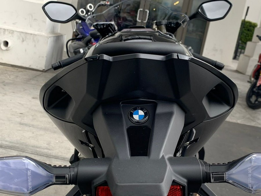 2022 BMW S 1000 RR Black Storm Metallic