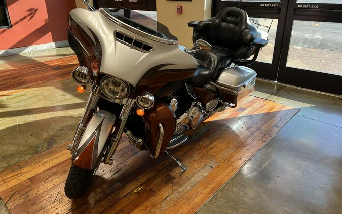 2014 Harley-Davidson CVO Electra Glide Ultra Limited