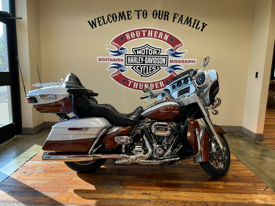 2014 Harley-Davidson CVO Electra Glide Ultra Limited