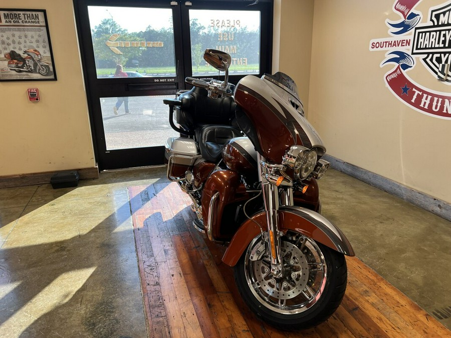 2014 Harley-Davidson CVO Electra Glide Ultra Limited