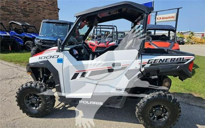 2023 Polaris® GENERAL 1000 SPORT