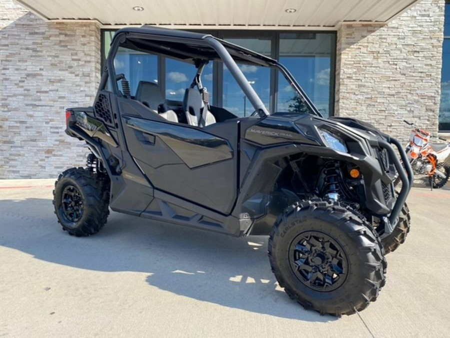 2025 Can-Am® Maverick Trail DPS 1000