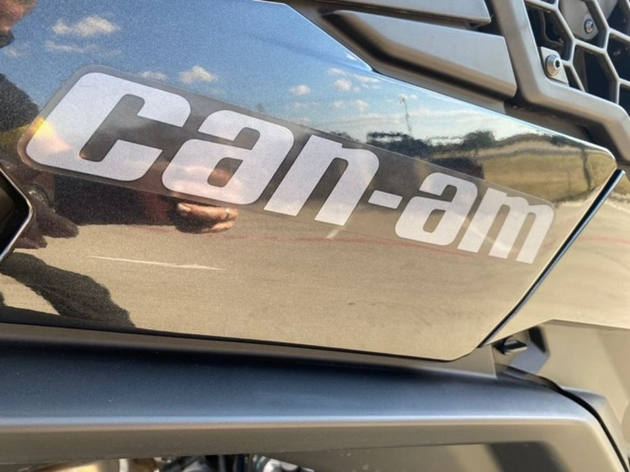 2025 Can-Am® Maverick Trail DPS 1000