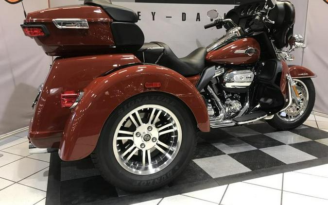2024 Harley-Davidson® FLHTCUTG - Tri Glide® Ultra