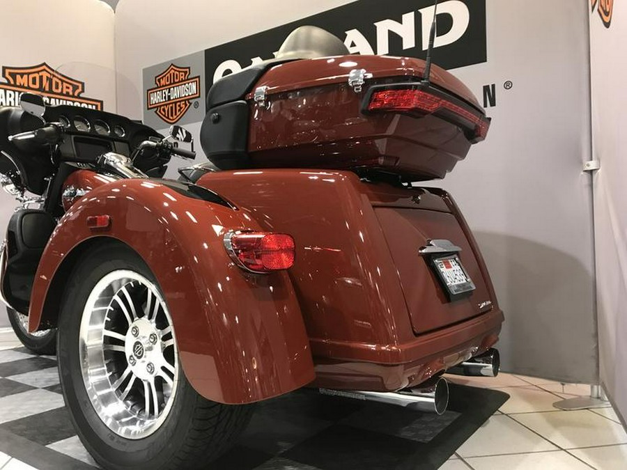 2024 Harley-Davidson® FLHTCUTG - Tri Glide® Ultra