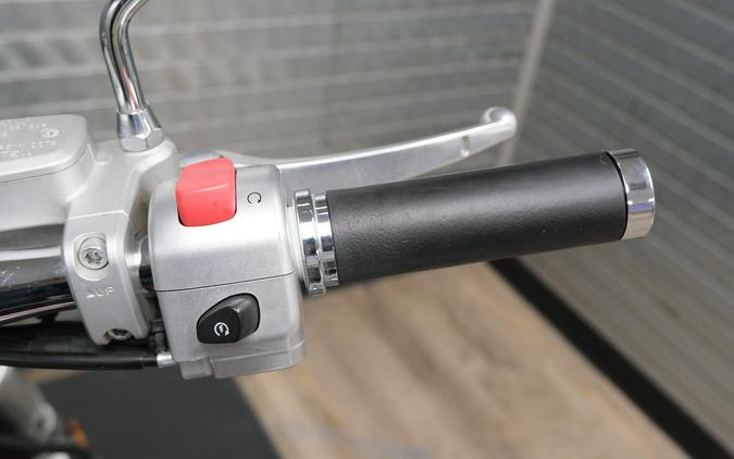 2009 SUZUKI BOULEVARD M109R