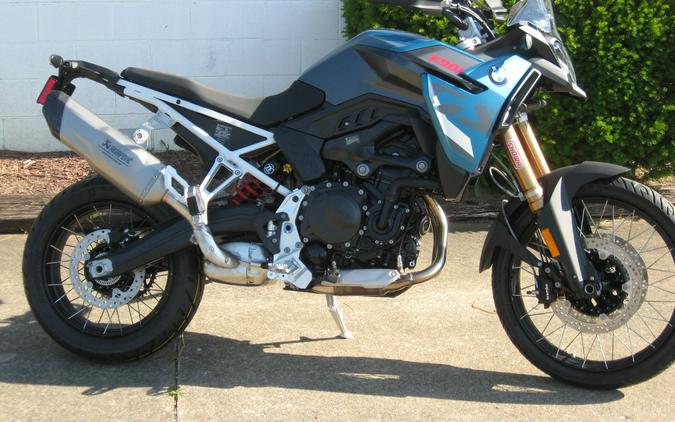 2026 BMW F900GS