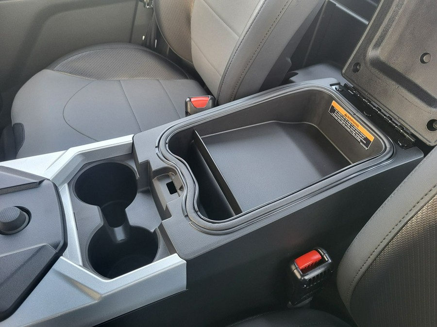 2026 Yamaha Motor Corp., USA Wolverine RMAX4 1000 Limited