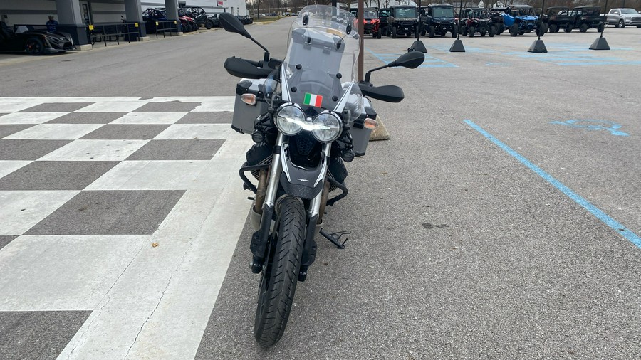 2023 Moto Guzzi V85 TT