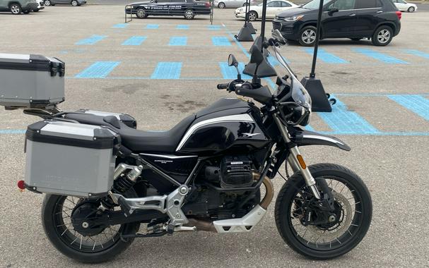 2023 Moto Guzzi V85 TT