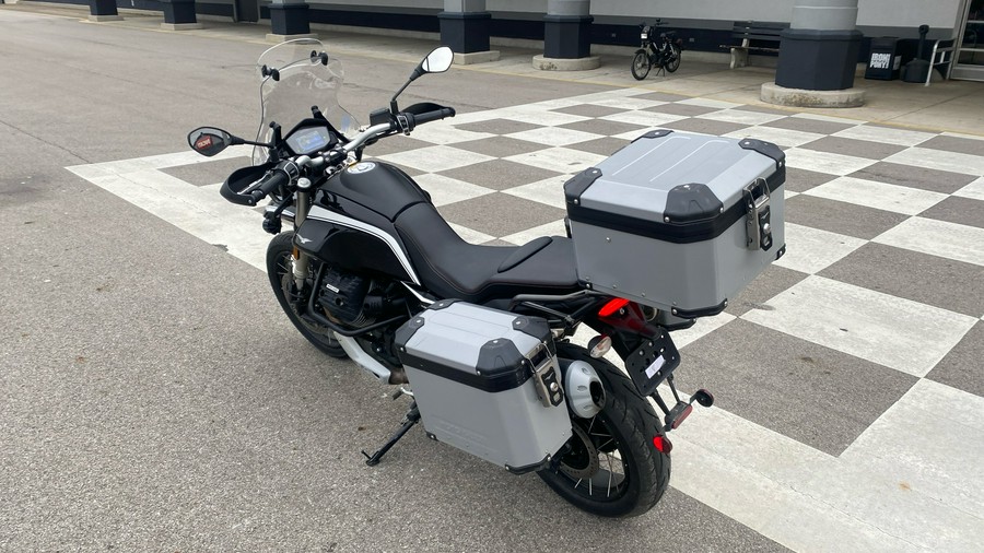 2023 Moto Guzzi V85 TT