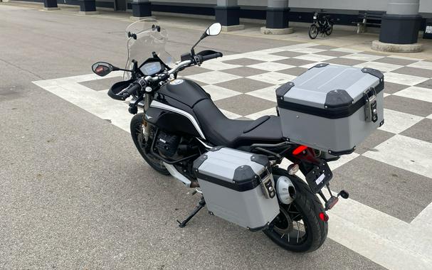 2023 Moto Guzzi V85 TT