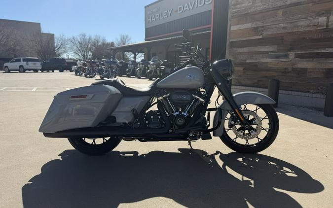 2025 Harley-Davidson® Road King® Special Billiard Gray